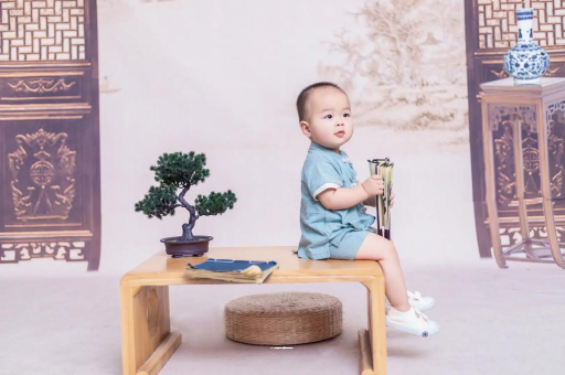 山南宝宝发烧退不下去